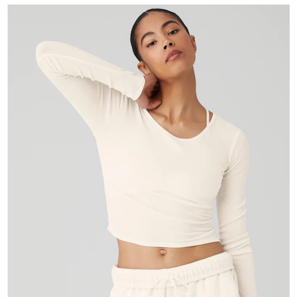 NWT Alo Gather Long Sleeve size small